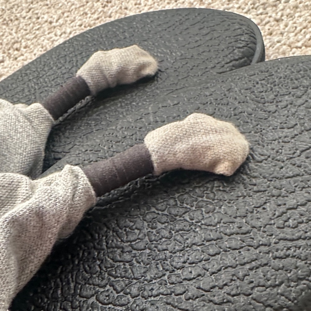 Sanuk Black and Gray Fabric Sandals - Picture 7 of 9